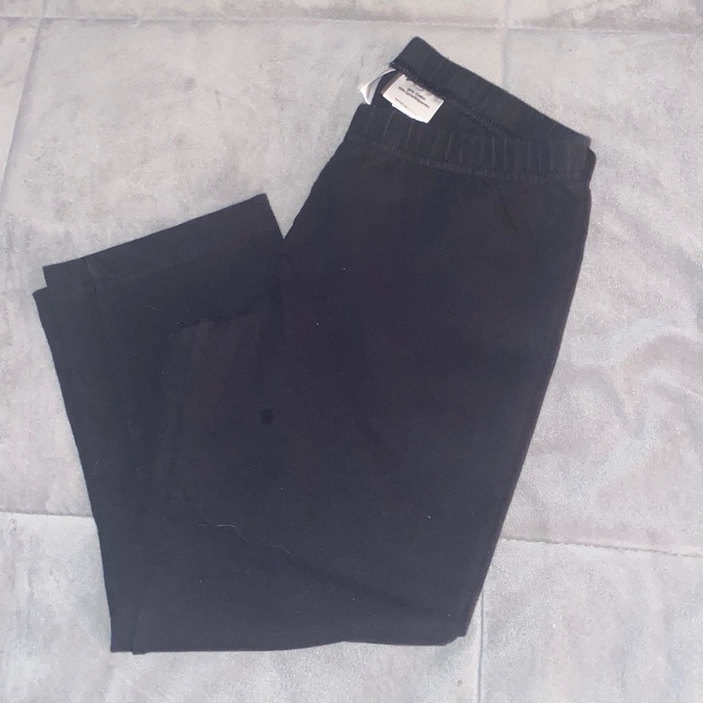 NWOT black capri Hanna Andersson leggings